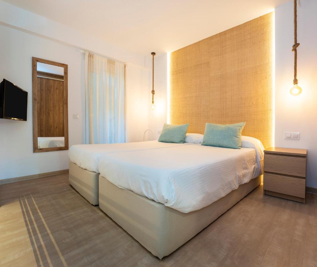 Apartamentos S'Olivera Canyamel  Exterior photo
